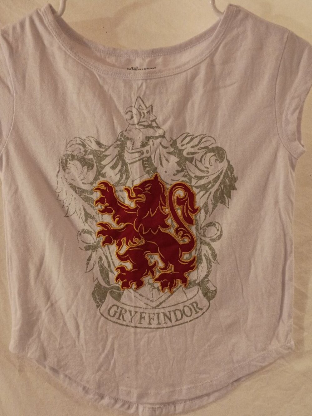 Youth Lg or Women's X-Small Harry Potter Gryffindor Tee from Universal Studios